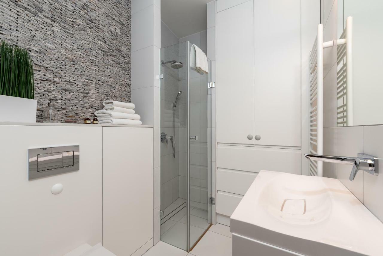 Apartament "Holy" Poznań Kültér fotó